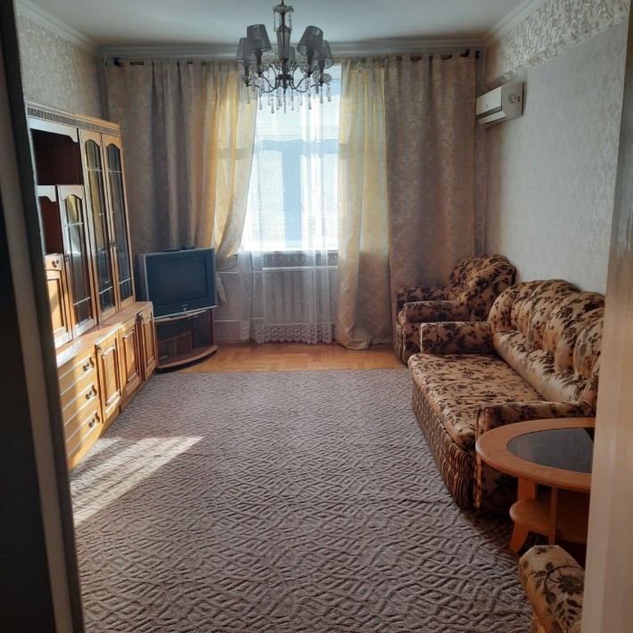 Здається кімната, центр Печерськ, актуально - фото 1