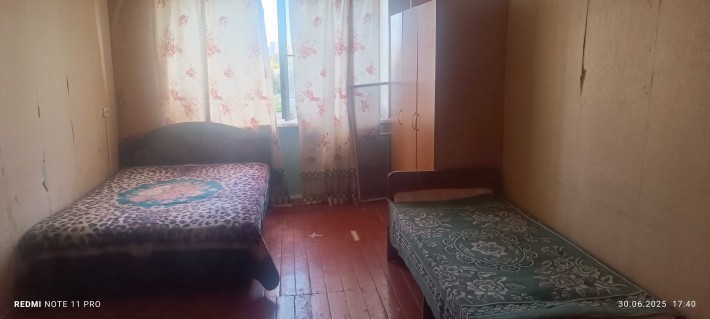 Кімната в гуртожитку - фото 1