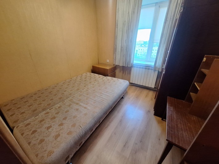 Здається кімната в 3- х кімнатній кв по вул. Верхарній - фото 1
