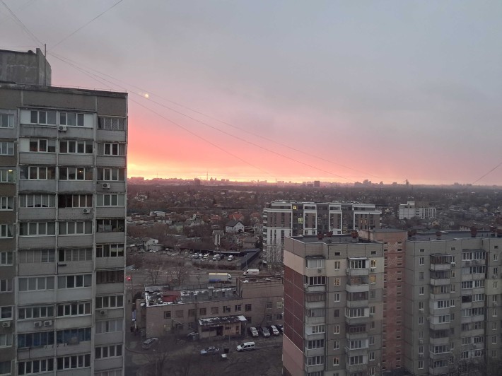 Окрема кімната для жінки Дівчини що не смалить - фото 1