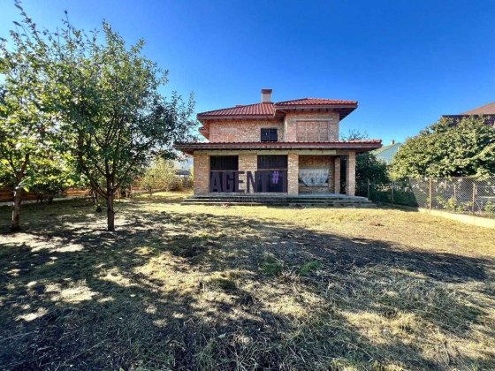 Гарна локація! Будинок 247 кв.м, 8 соток Петропавлівська Борщагівка. Петропавловская Борщаговка