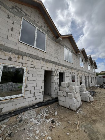 Продам таунхаус 141м2 з БОМБОСХОВИЩЕМ/ ГАЗ/центр. канал./ без комісії - фото 1