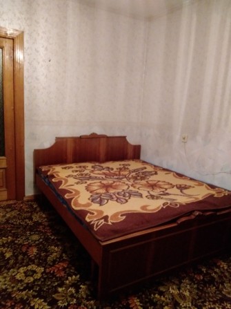 Срочно сд отличную большую комн с хоз 1 -2 чел Королёва /Глушко 2500гр - фото 1