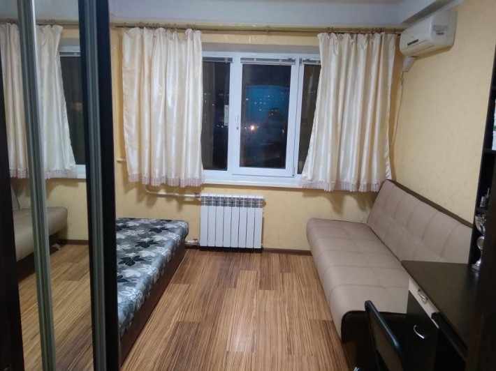 Сдаю койкомісце в кімнаті біля Дарниці - фото 1
