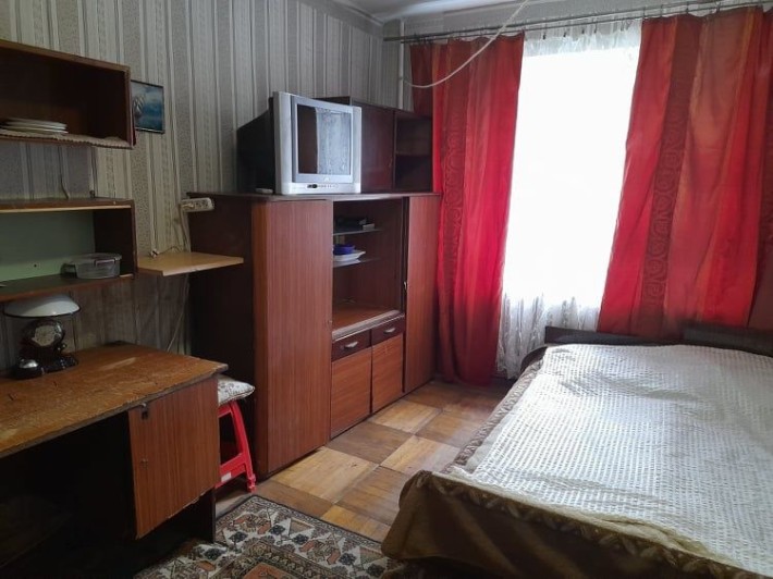 Сдам комнату в коммуне. 1-я ст.Люст.дорогт - фото 1