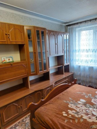 Сдам две Гостинки метро Малышева - фото 1
