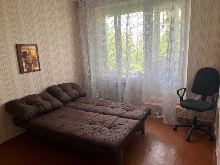 Сдам 1 комнатуню квартиру на Алексеевке, пр.Победы,68Б. - фото 1