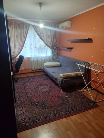 Сдам свою большую гостинку на Гарибальди - фото 1