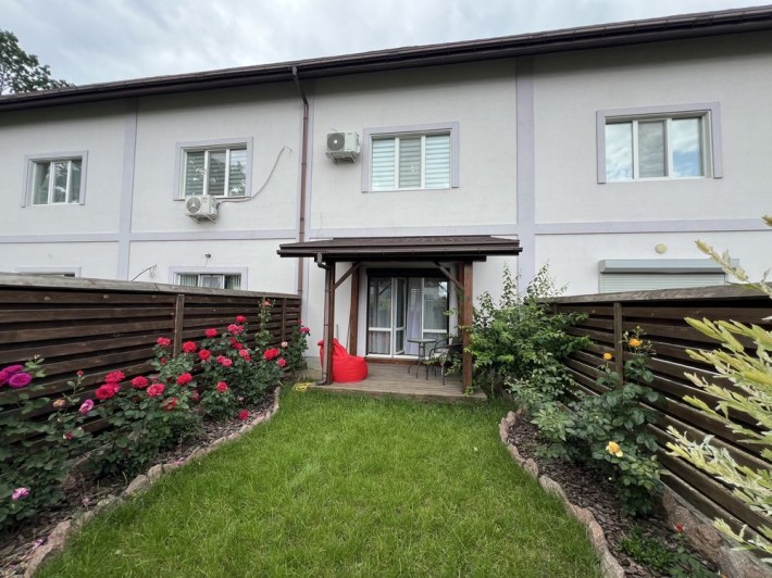 Таунхаус з ремонтом 140м2 - фото 1