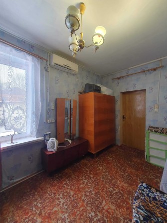 Продам 1/3 будинку,свій двір,всі зручності, вул.Лиса 57.метро Хол гора - фото 1