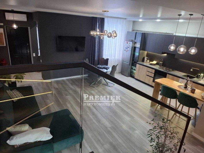 Продам двоповерховий таунхаус на Таїрова з ремонтом - фото 1