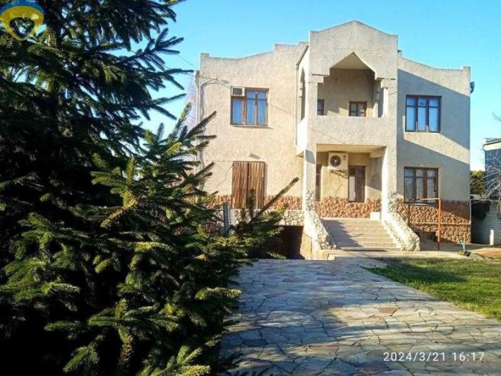 Продам 2х этажный дом с участком 5.5 соток на Фонтане/ул. Шишкина - фото 1