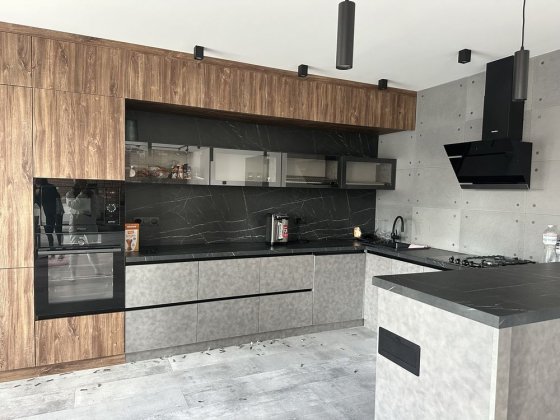 Здам дворівневу квартиру центр міста  новобуд помісячно Каменец-Подольский