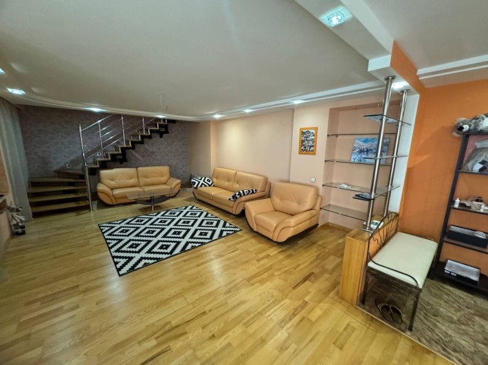 Vip апартаменты Краматорск  Двухуровневой квартиры - фото 1