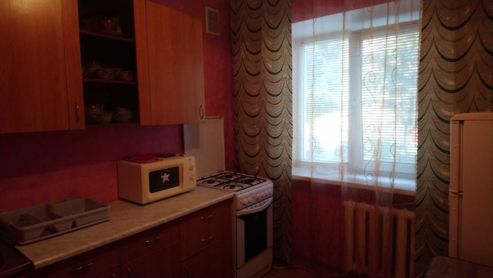 Здається 1 кімнатна квартира, вул. Січневий прорив 4 - фото 1