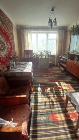 Сдам квартиру в Кременчуге 4000+коммун. - фото 1