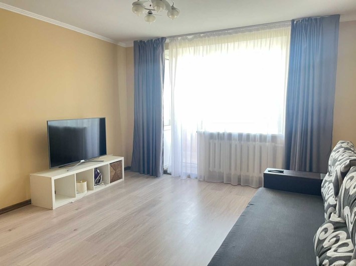 Здам в оренду 1 кімнатну квартиру в самому Центрі м. Кременчука - фото 1