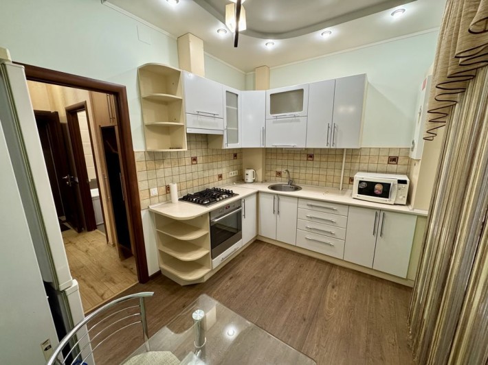 Аренда 1-х комнатной с автономкой Гагарина Костенко 2 97 квартал. - фото 1