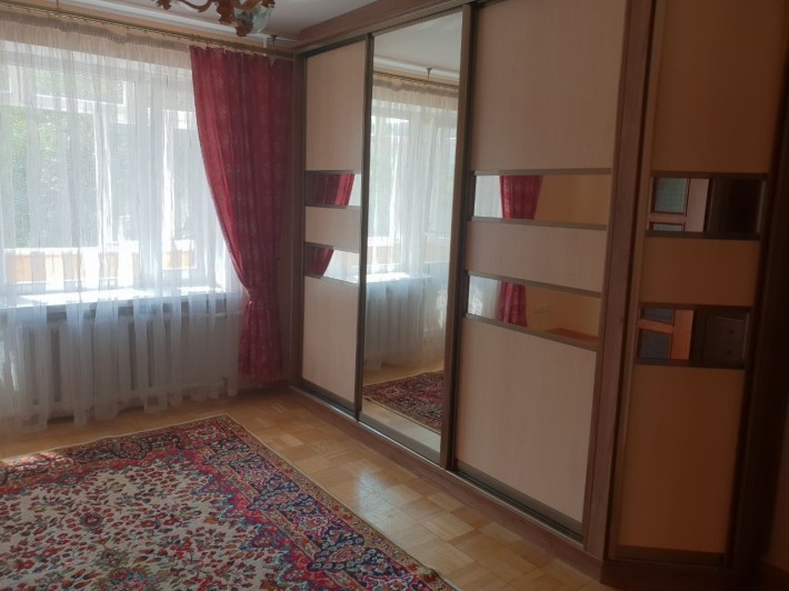 Оренда 1-кімнатної квартири по пр.Молоді довгостроково - фото 1