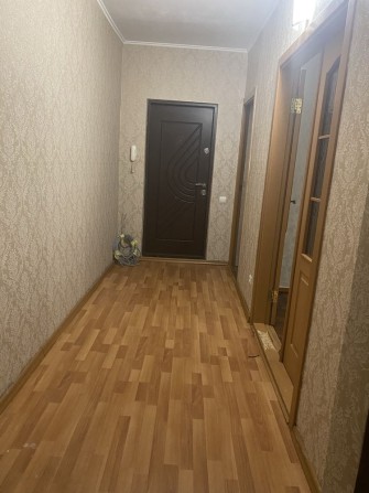 Здається трьохкімнатна  квартира без посередників - фото 1