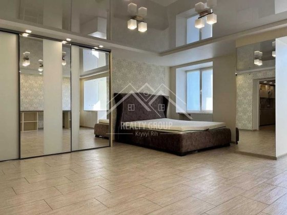 Оренда шикарної двокімнатної квартири на Вечірньому по Глазового. Кривий Ріг