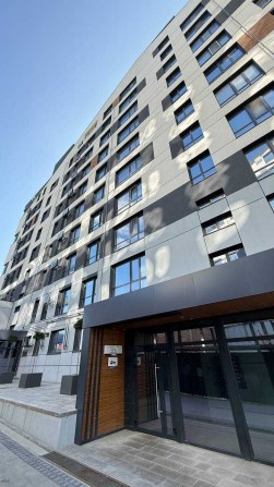 Оренда 1 кімнатної квартири в Central City Apartments - фото 1