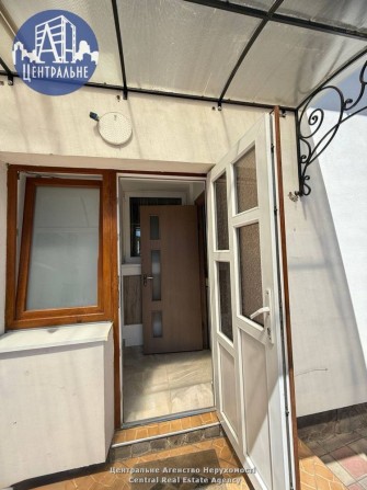 Оренда 1/2 будинку в районі Роші - фото 1