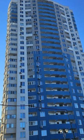 Продаж 4-к квартири Харківське шосе 188 - фото 1