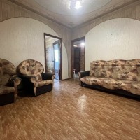 Продаж 3-к квартири вул. Ревуцького 18 Київ