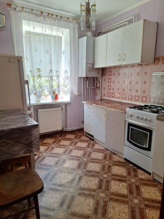 Вільна 2 к кв з АГВ Слов'янка біля 26 школи - фото 1