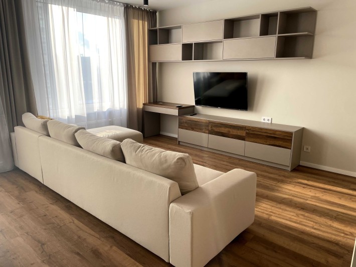 ЖК Seven (Севен), Дніпровська наб 18A, оренда, 47 м2. Генератор. - фото 1