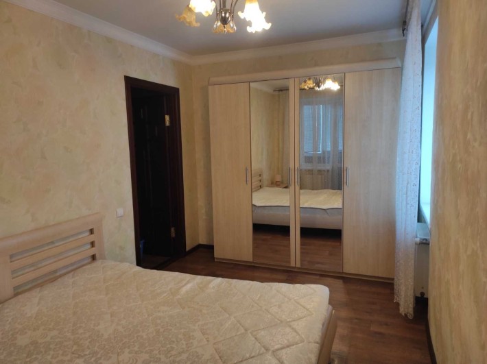 Оренда 3-кімн. квартири з АГВ, окремі кімнати на Дачній, Урожай. Гараж - фото 1