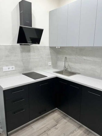 Сдам 2к студию в ЖК Грани Подстанция Дафи Гагарина - фото 1