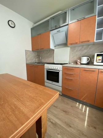 Здається 2-кімнатна квартира з євроремонтом на бульварі Слави, 18 - фото 1