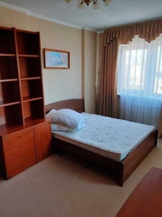 Здається простора, світла та затишна квартира по вул. Празька, 10 - фото 1