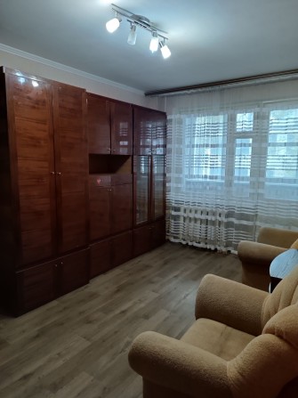 Оренда 1 кім кв на Юності 2/9 - фото 1