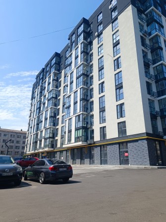 оренда трьохкімнатная новобудова ЖК Статус - фото 1