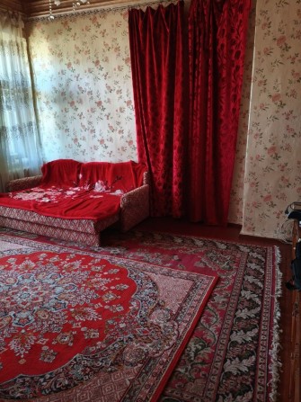 Сдам Центр 4 комнатную квартиру - фото 1