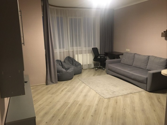 Ул.Я.Гашека,8а-квартира-17000грн - фото 1