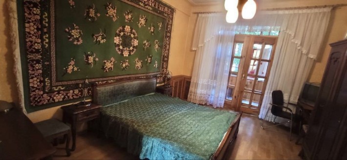 Вільна! Повтометражна квартира пр Соборний/ пл Маяковського - фото 1