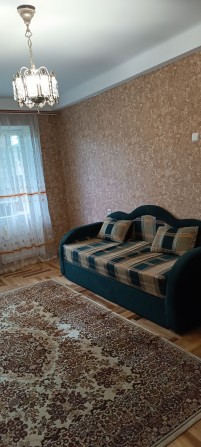 Сдам 1 комнатную квартиру по ул В.Сергиенко, район перекрестка, 6/9 эт - фото 1