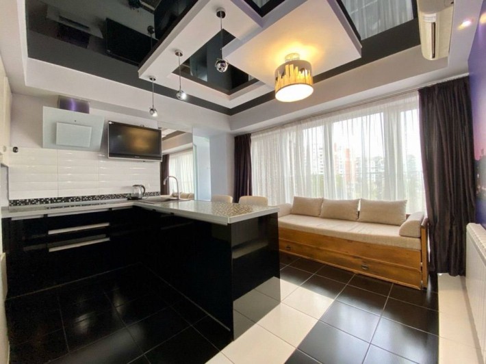Сдам небольшую 2 квартиру в новострое пр.Кирова 27д - фото 1