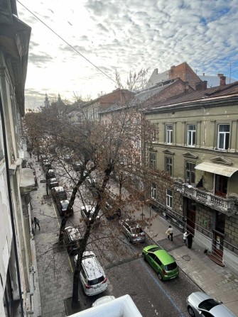 Оренда 4 кім квартири  по вул. Дорошенка - фото 1