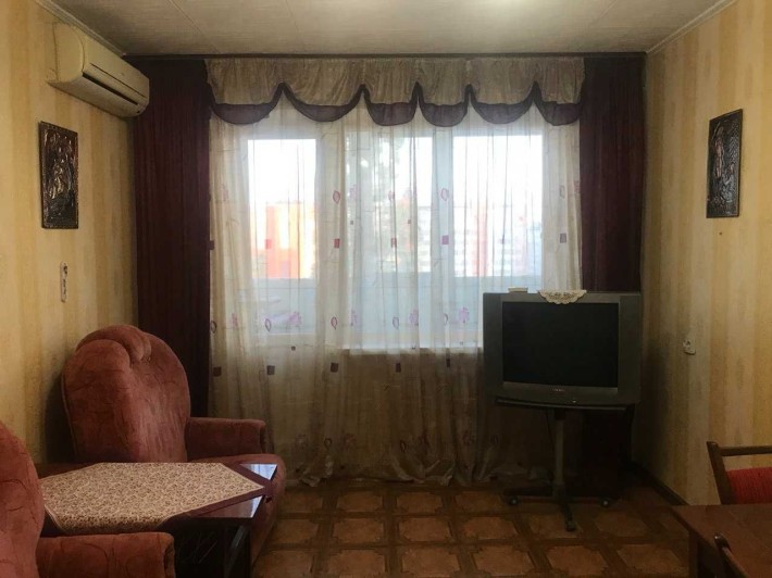 Здам 2 кімн 6 Слобідська 45м2,меблі техніка, кондиціонер - фото 1