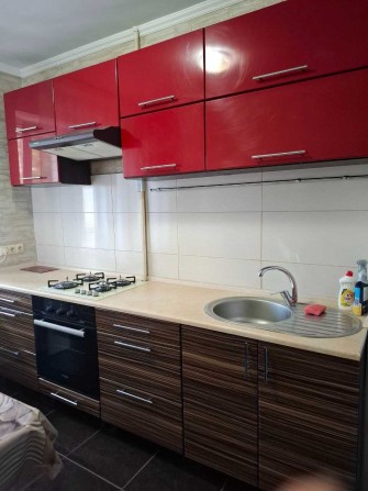 Здам 3 кімнатну квартиру в районі парка Марка Твена - фото 1