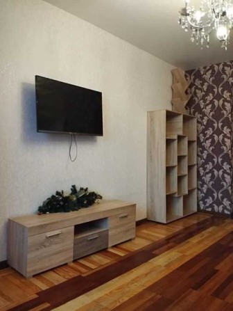 Сдается 3-х к. полнометражная квартира в районе Фестивальной 76 кв.м - фото 1
