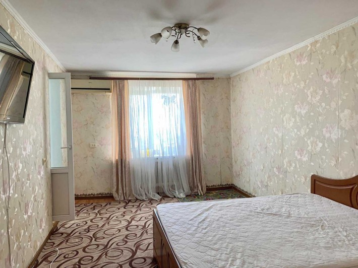 Сдам 1 комнатную квартиру - фото 1