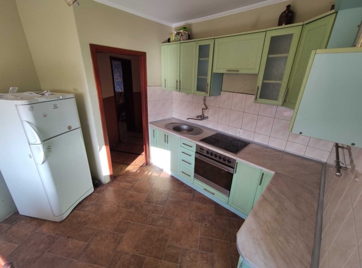 Оренда 3 кім. квартири, вул. Пасічна 104. - фото 1