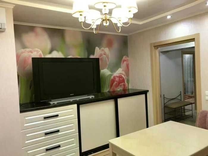 Аренда 4к  квартиры в Центре - фото 1