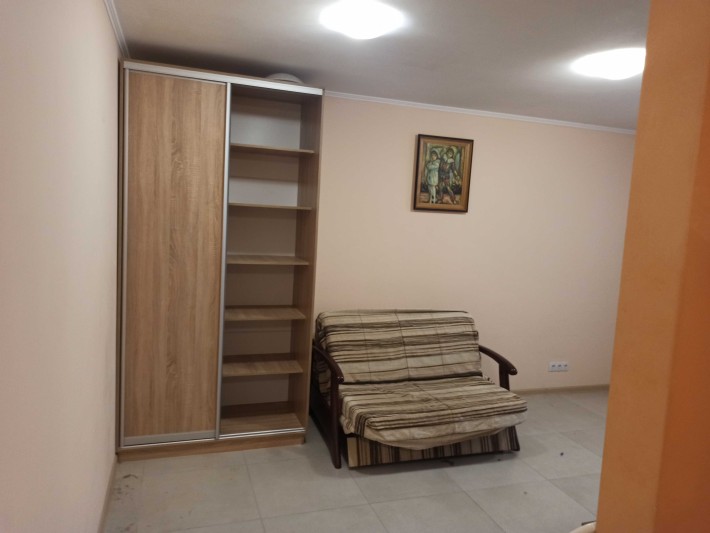 Сдам свою 1 комн.кв на 1 высоком этаже с балк. .М.Студенческая . - фото 1